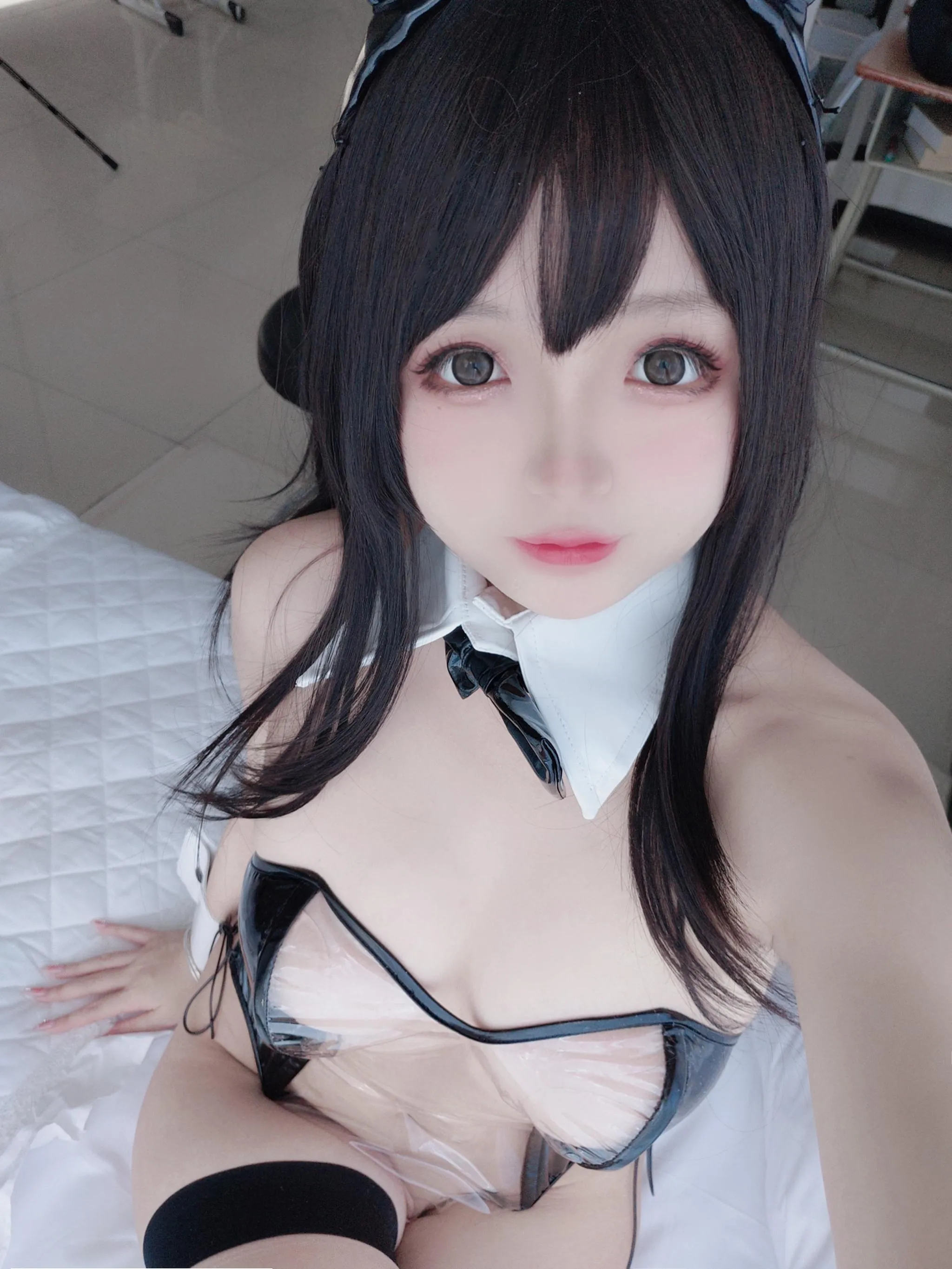 日奈娇 – NO.47 透明兔女郎 [60P]插图4